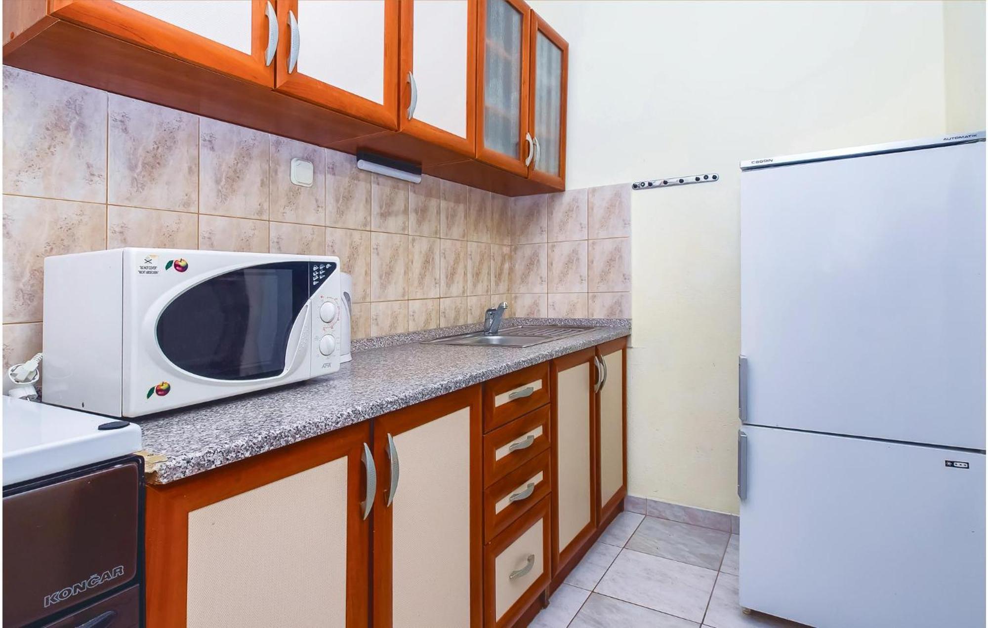 Beautiful Apartment In Omis With Wifi Exterior photo